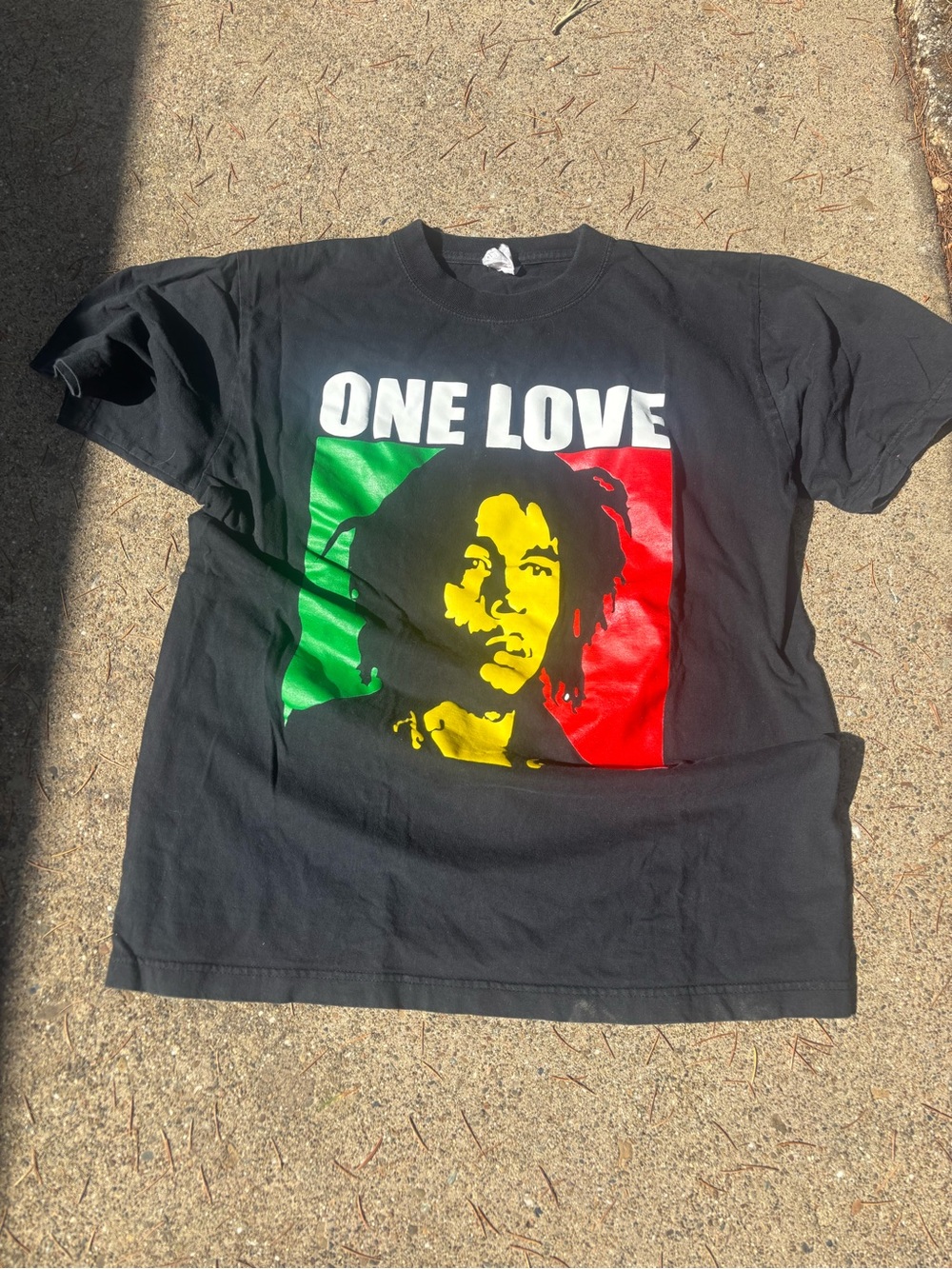 Vintage Bob Marley Size L One Love Black T Shirt Jamaica Graphic 90s Y2K Reggae